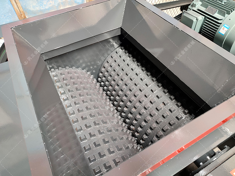 双齿辊破碎机如何做到“一种废渣，多种规格”？