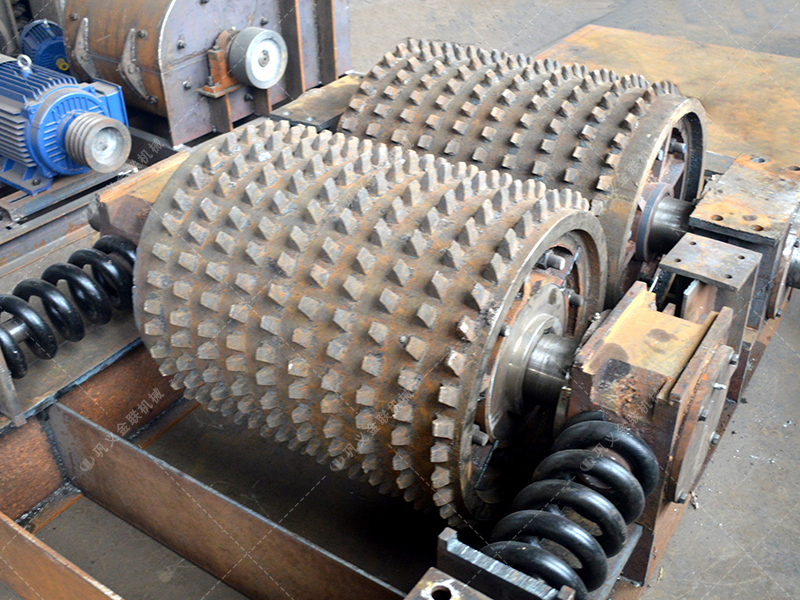 选购双齿辊破碎机：抛开价格，聚焦这五大 “隐形价值”​